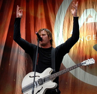 tom-delonge.jpg